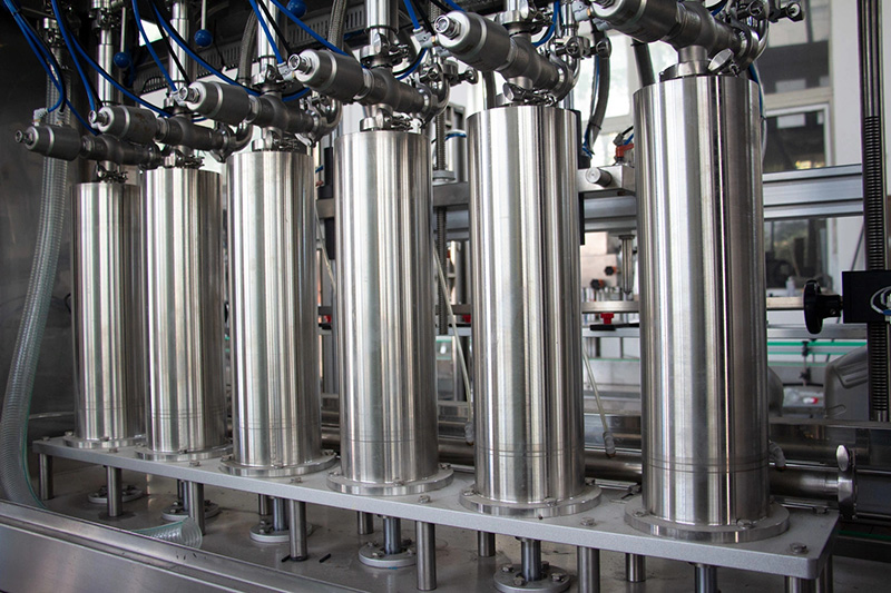 Avtomatik kosmetik parfümeriya maye qablaşdırma şüşə doldurma maşını