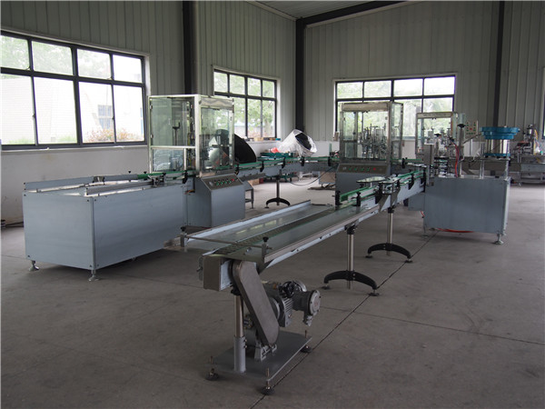 Avtomatik şampun doldurma və vurma xətti