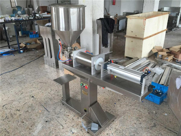 Yarım avtomatik tək başlıq bal doldurma maşını